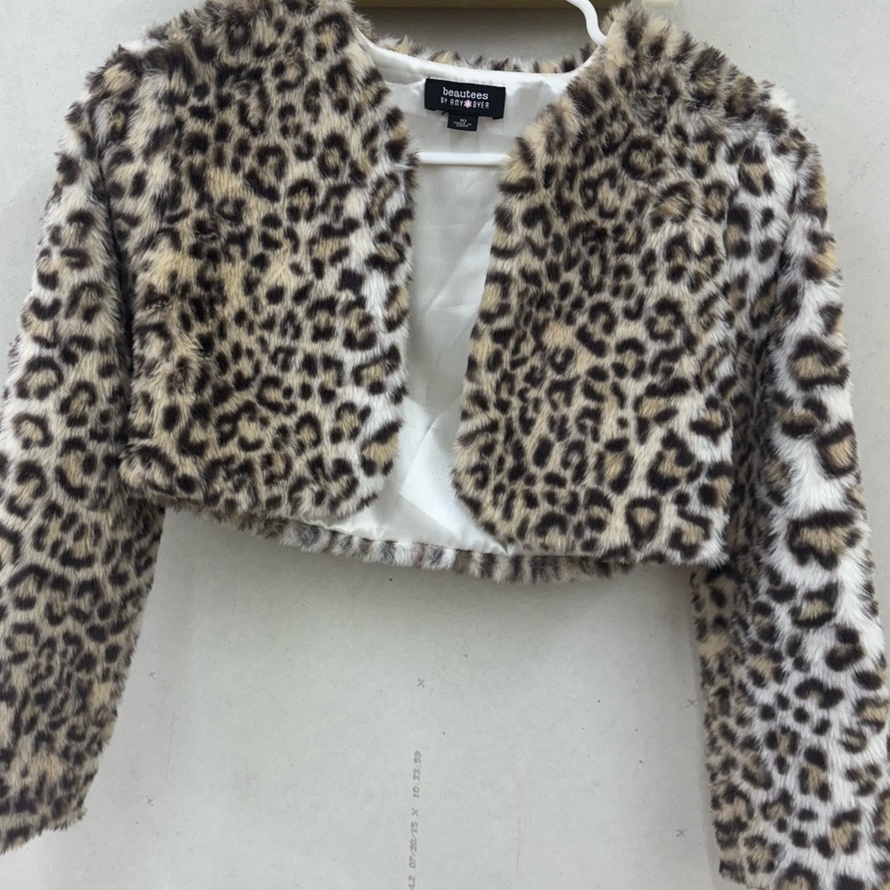 Beautees by Amy Byer Kids Leopard Faux Fur jacket size 10